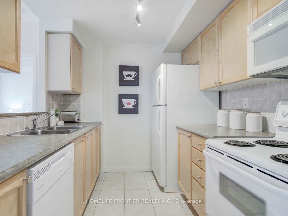 2067 Lake Shore Blvd W, #506