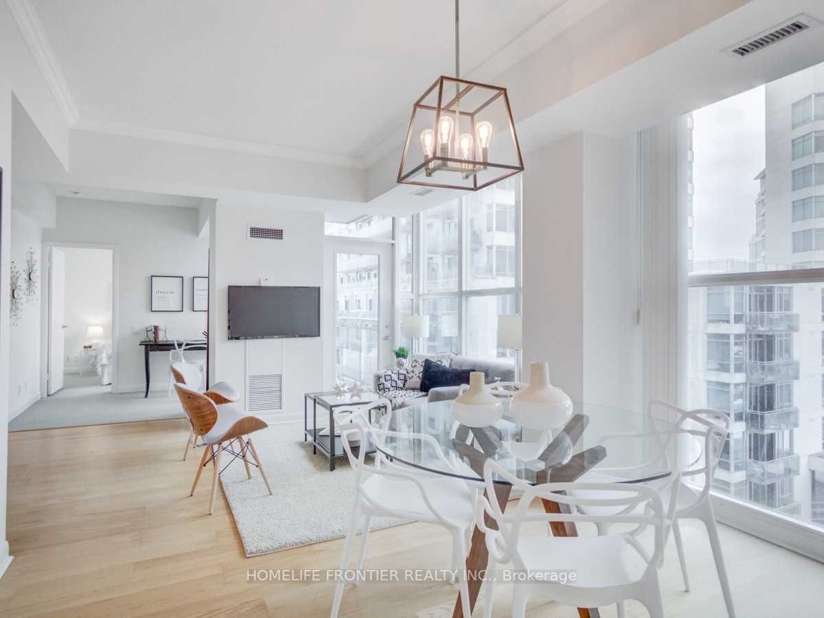 2067 Lake Shore Blvd W, #506