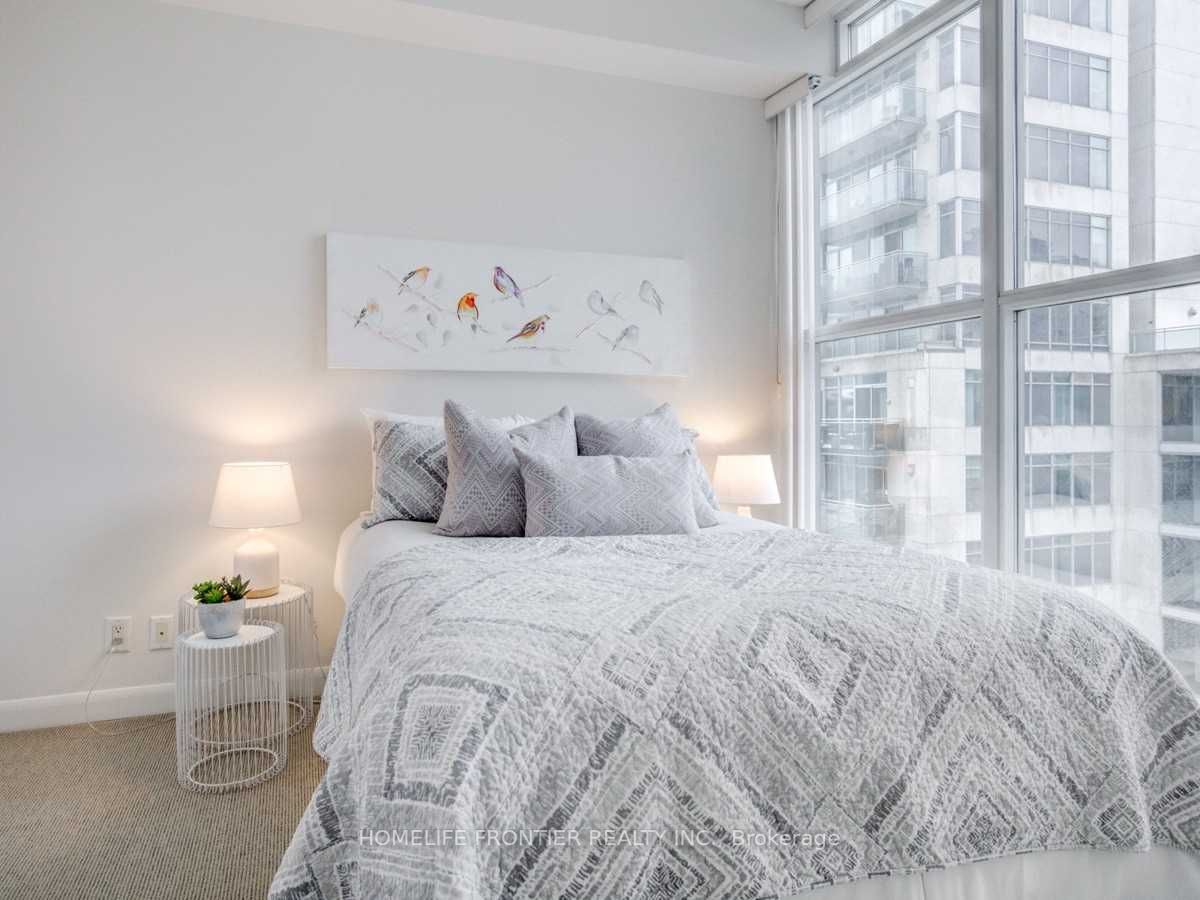 2067 Lake Shore Blvd W, #506