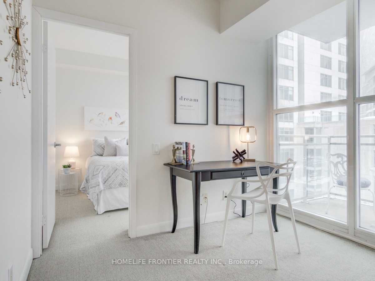 2067 Lake Shore Blvd W, #506