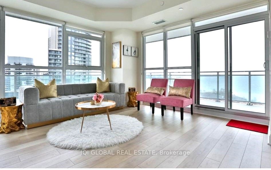 33 Shore Breeze Dr, #2509