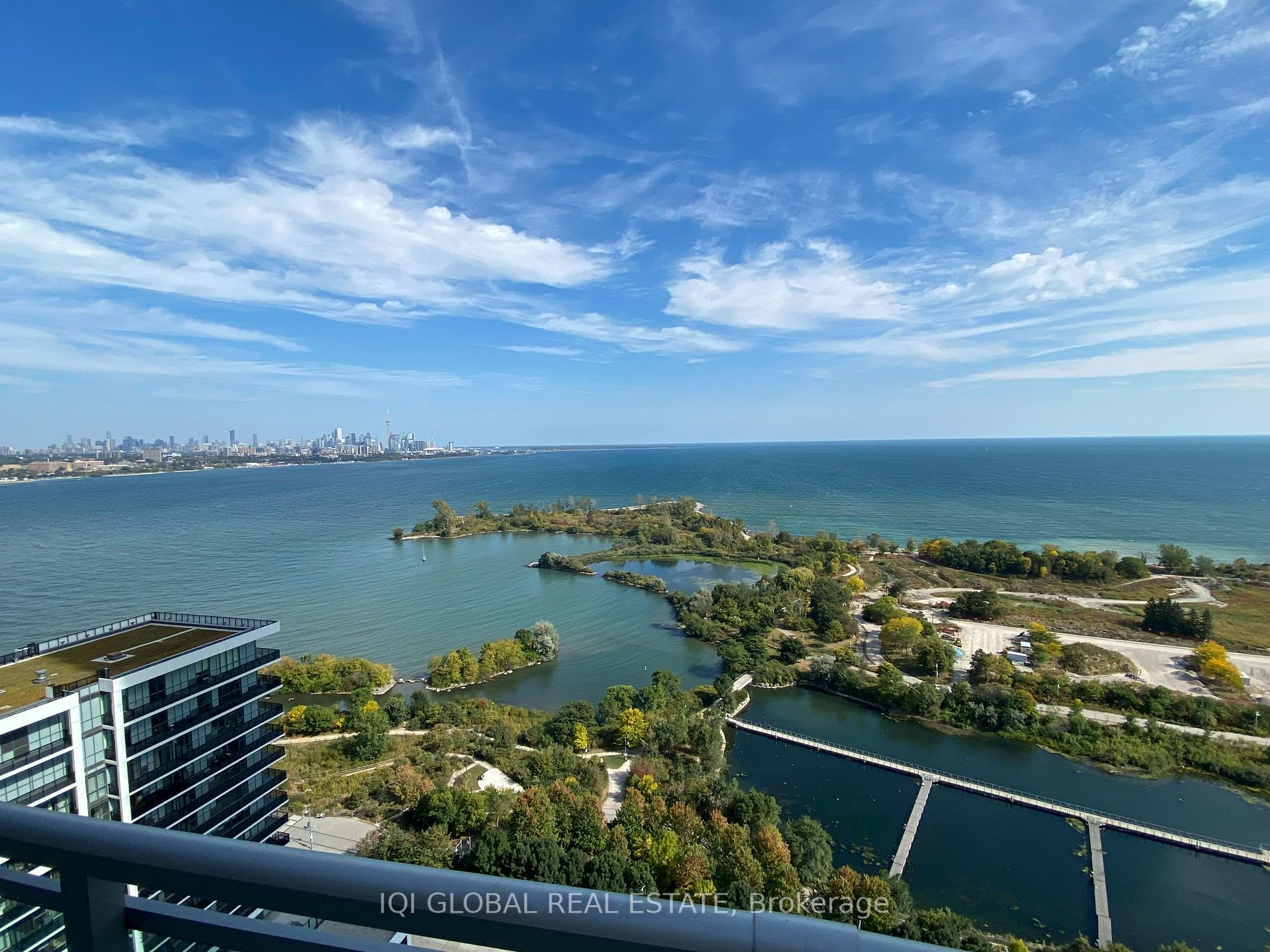 33 Shore Breeze Dr, #2509