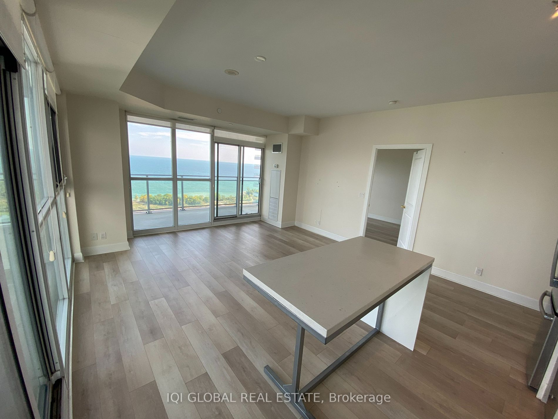 33 Shore Breeze Dr, #2509