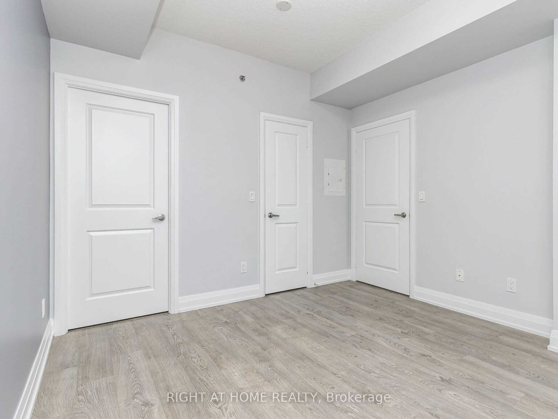 65 Speers Road, #203