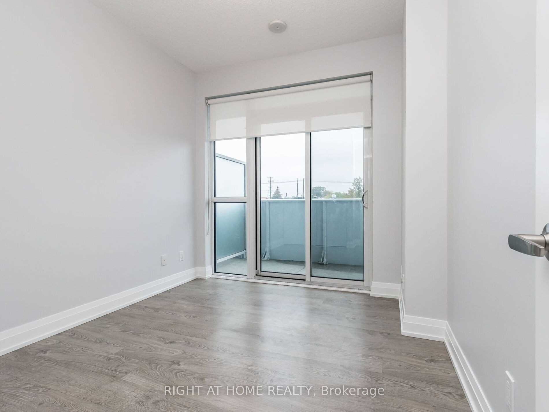 65 Speers Road, #203