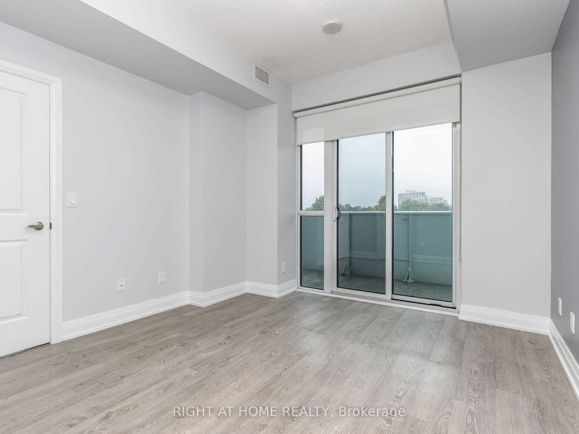 65 Speers Road, #203
