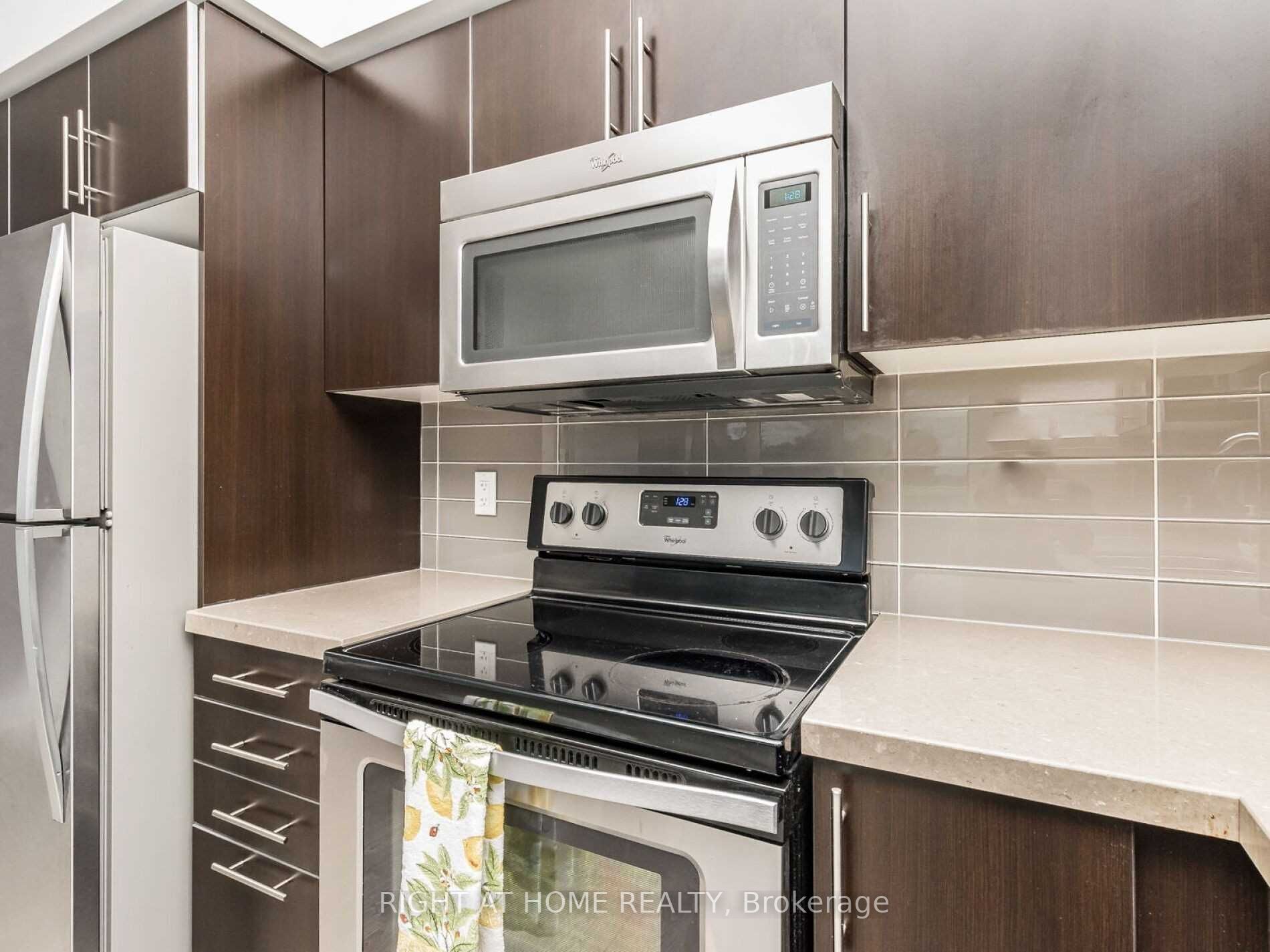 65 Speers Road, #203