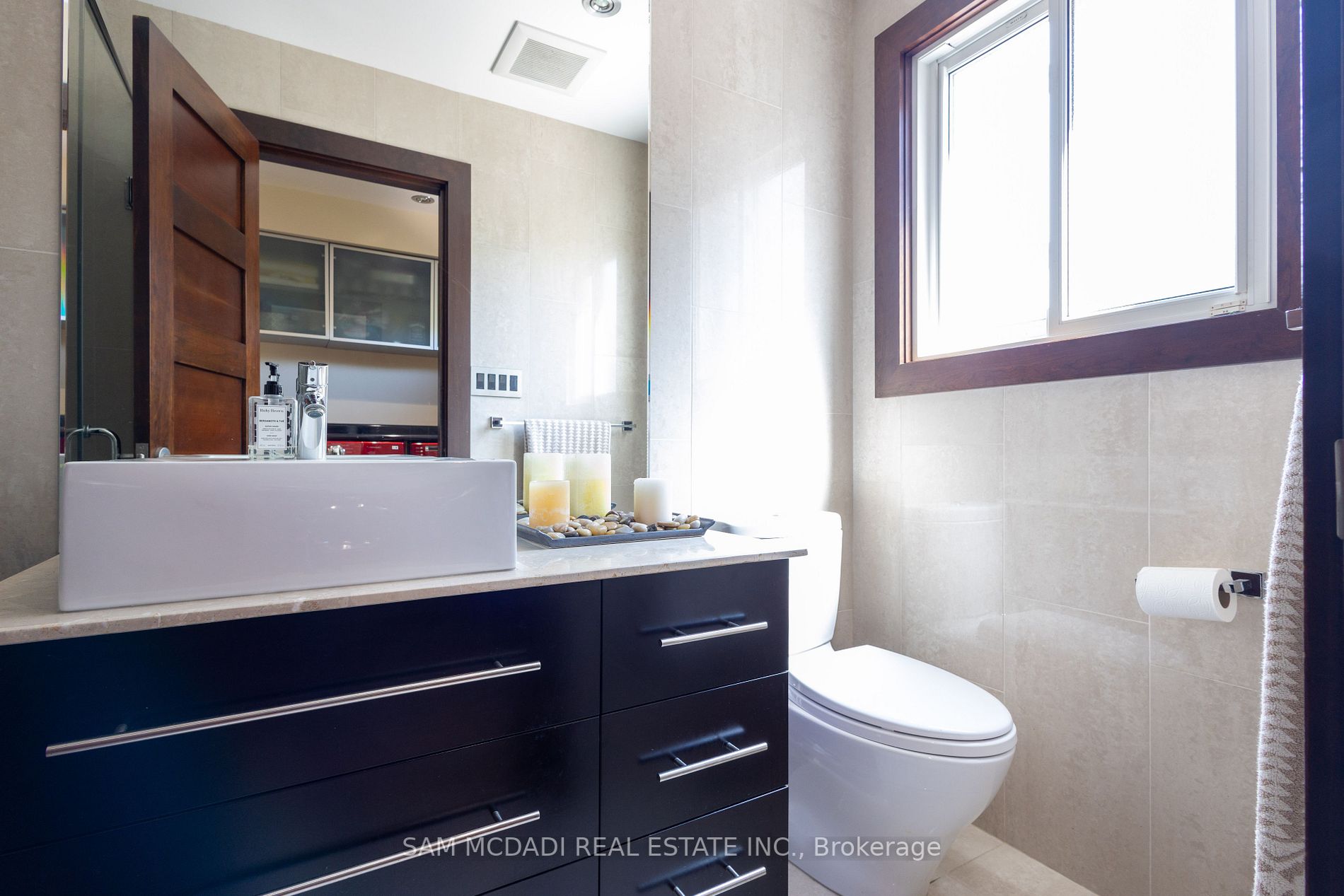 358 Janene Crt