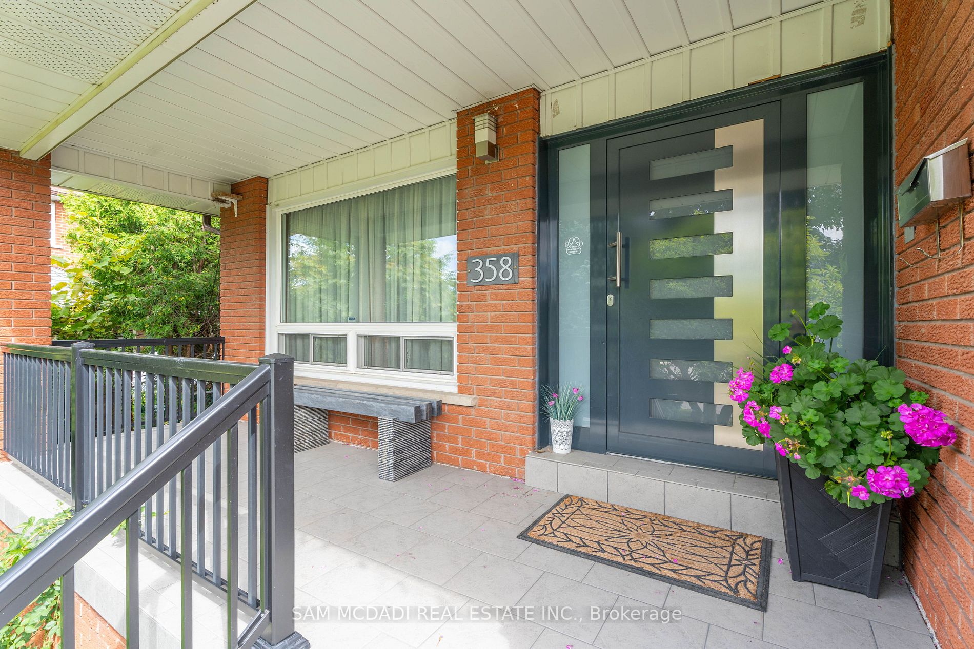 358 Janene Crt