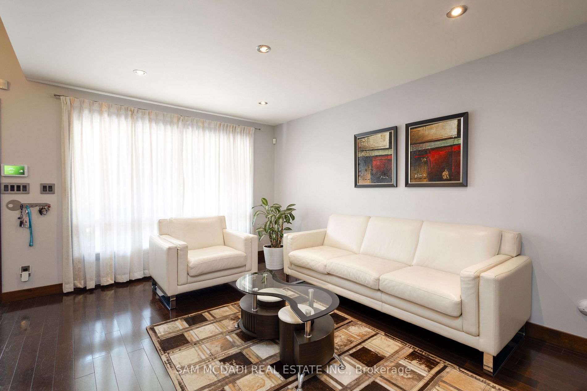 358 Janene Crt