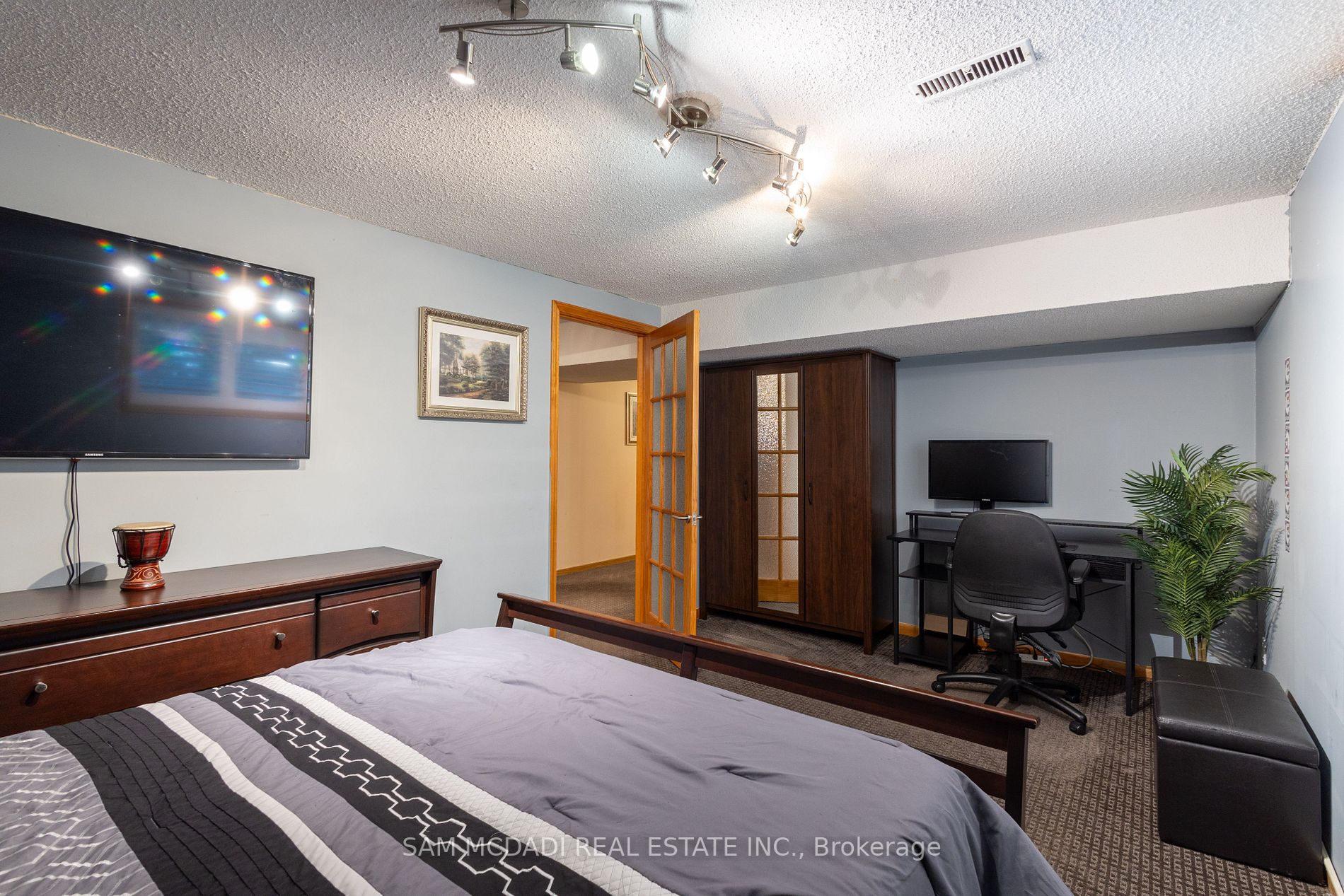358 Janene Crt
