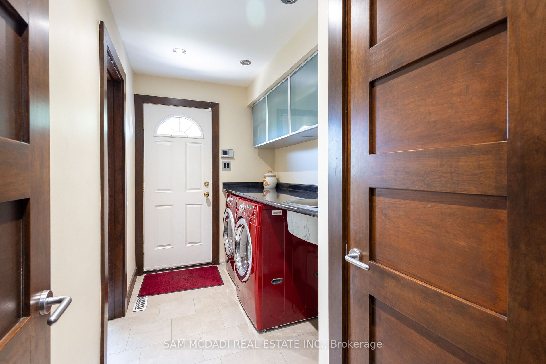 358 Janene Crt