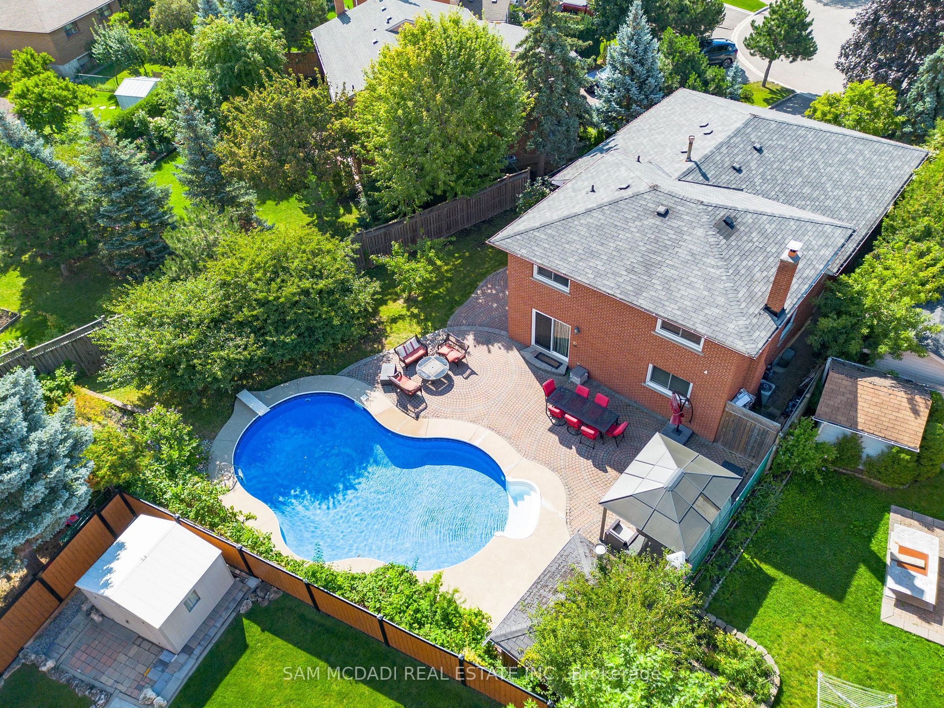 358 Janene Crt