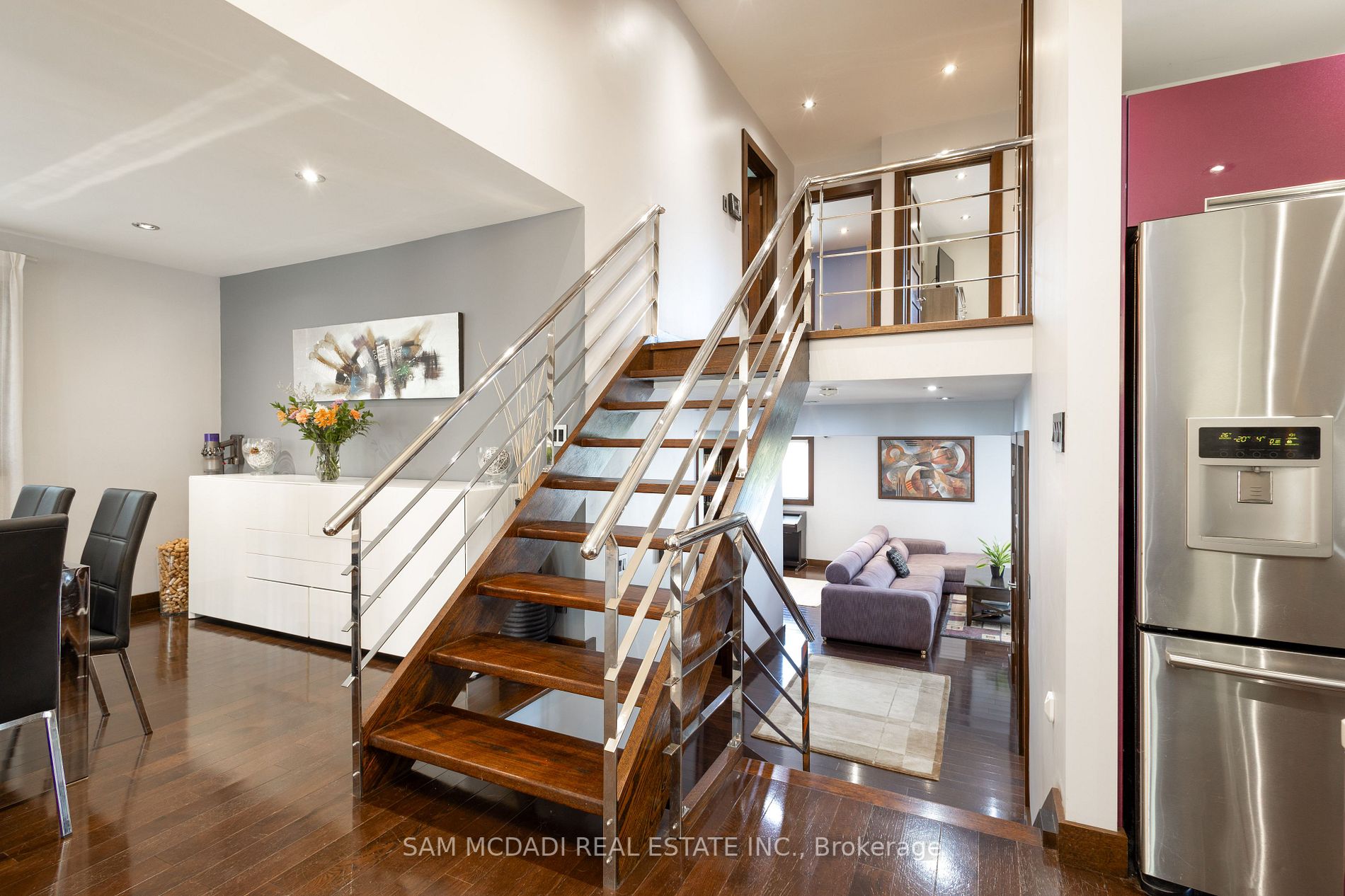358 Janene Crt