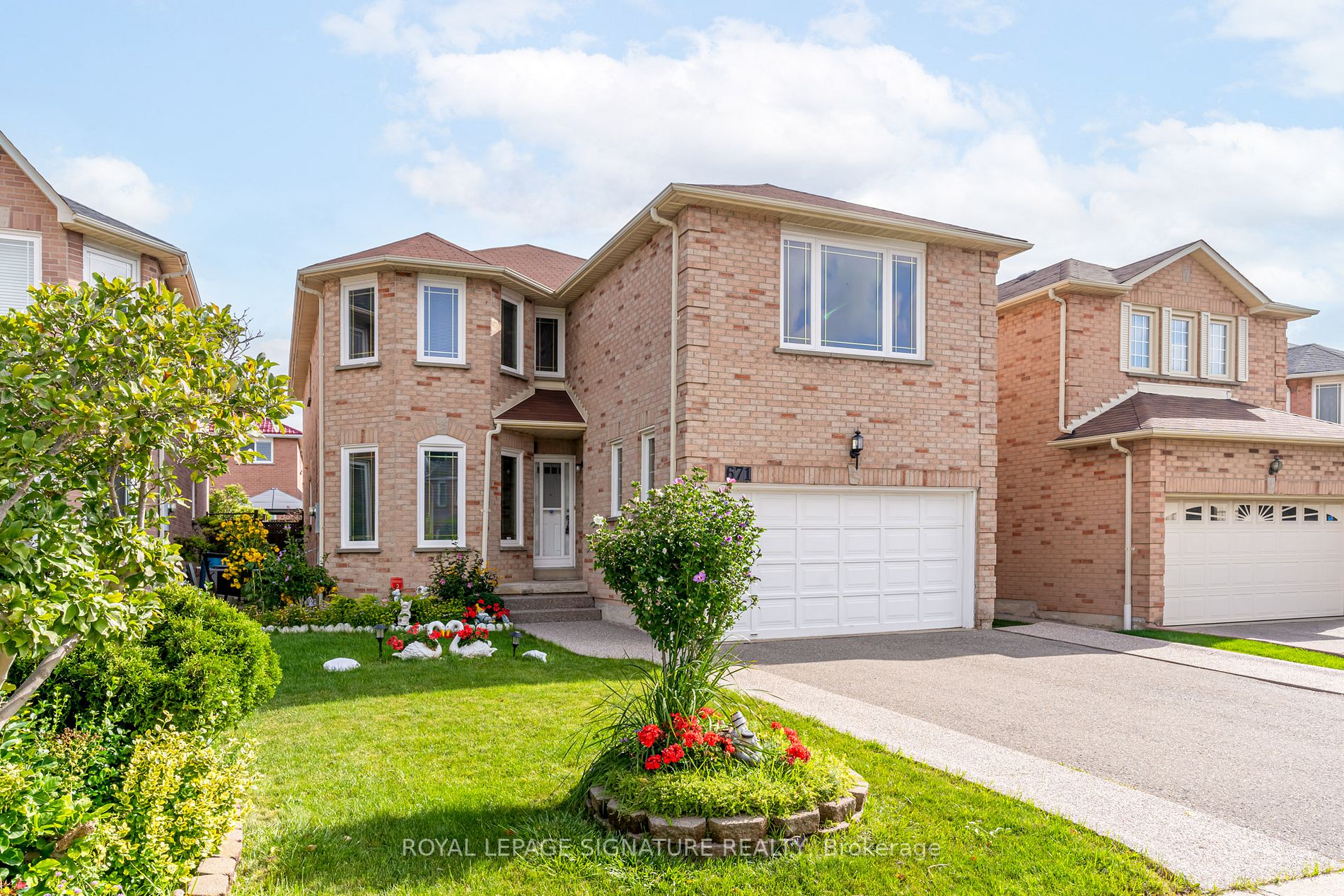 671 Ceremonial Dr