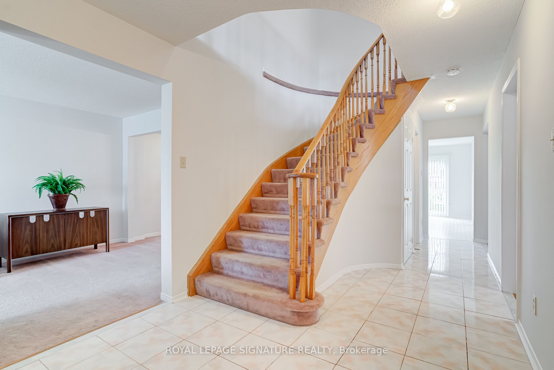 671 Ceremonial Dr