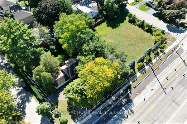 266 Plains Rd W, Burlington
