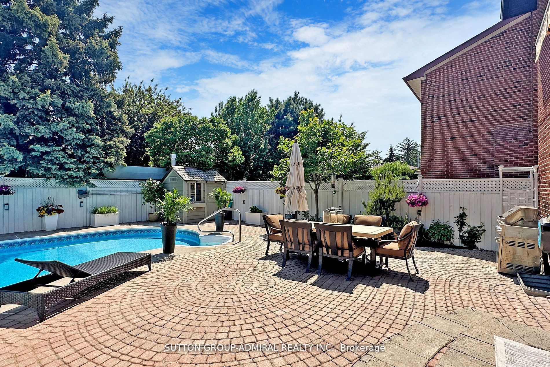23 Radway Ave