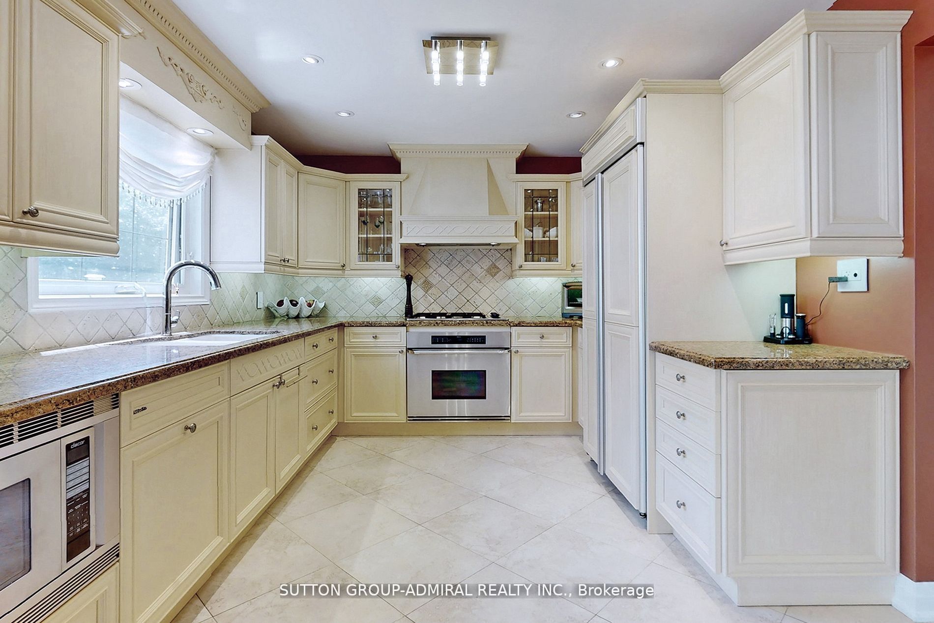 23 Radway Ave