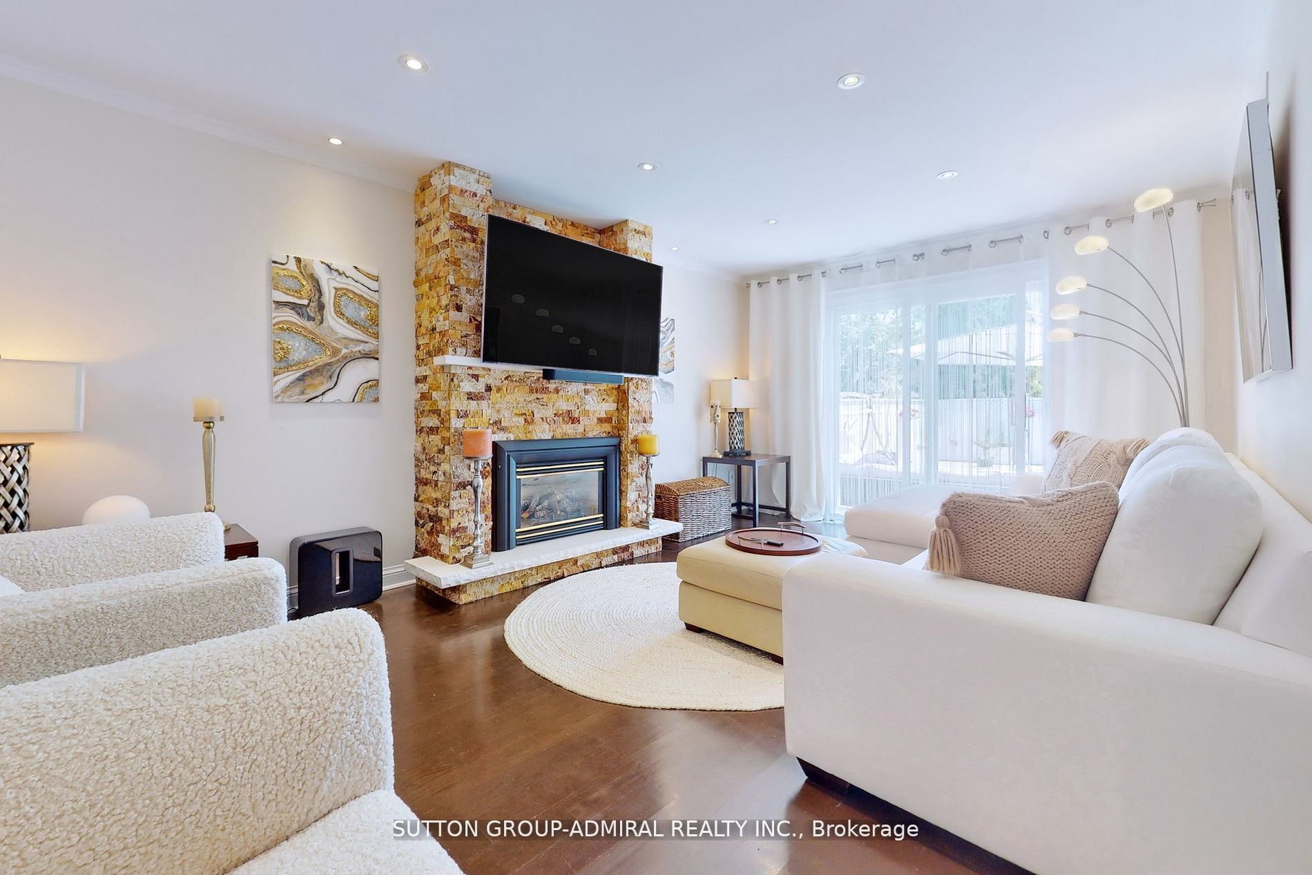 23 Radway Ave