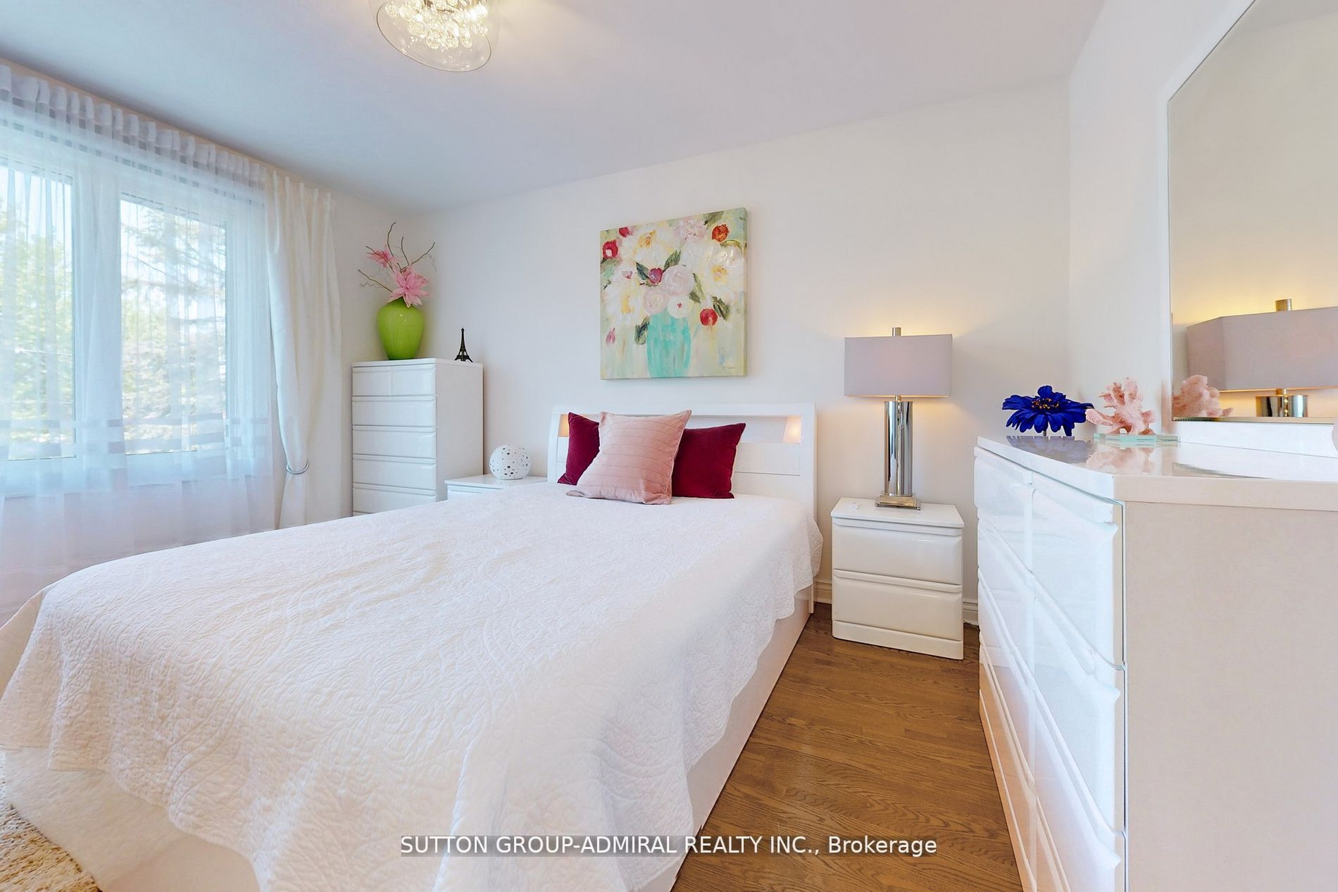 23 Radway Ave