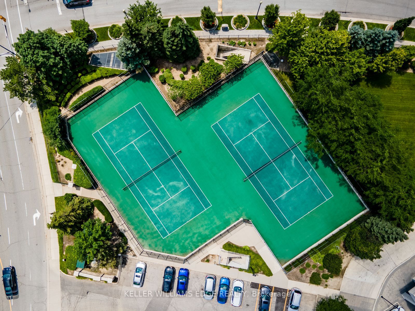 55 Kingsbridge Garden Circ, #1013