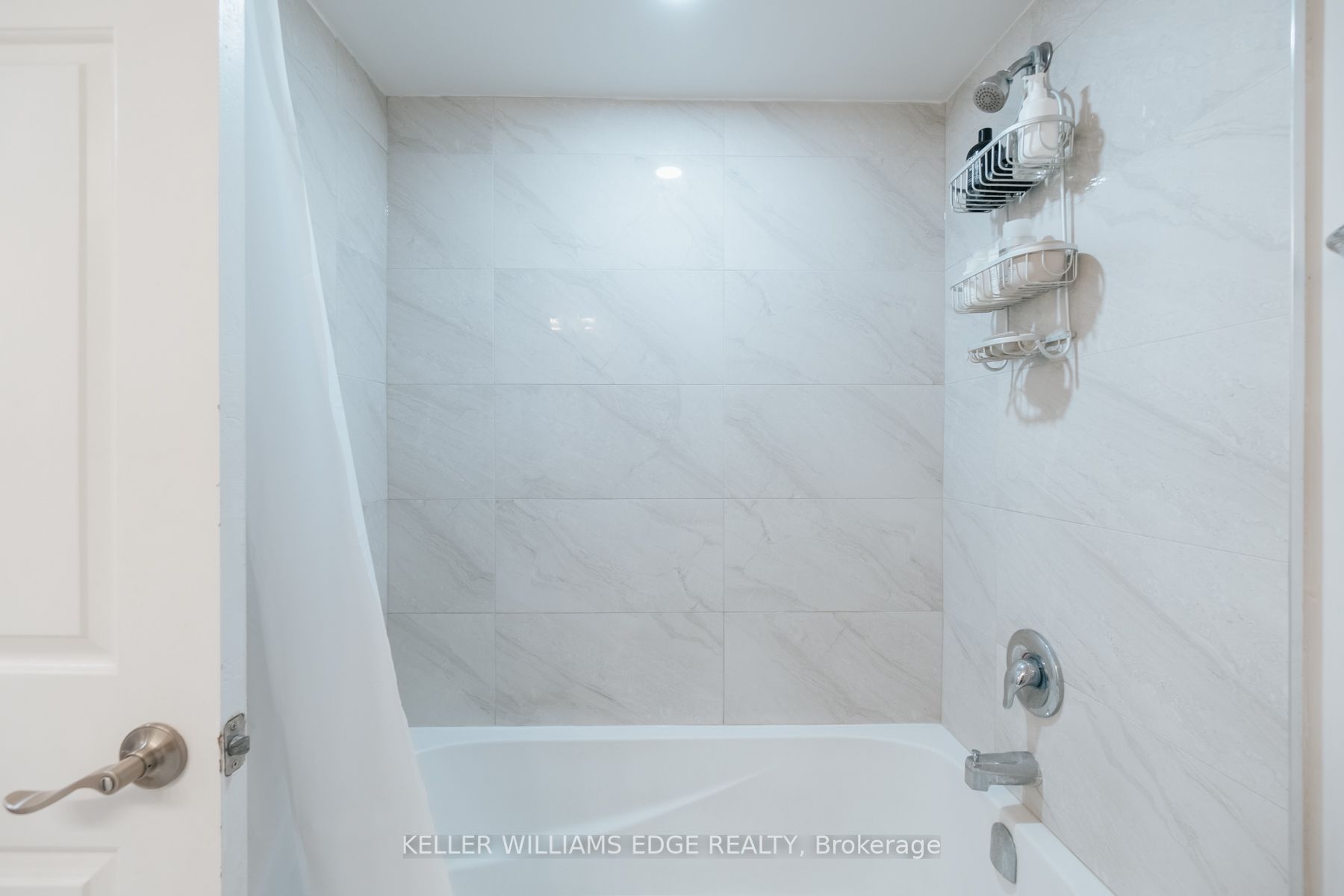 55 Kingsbridge Garden Circ, #1013