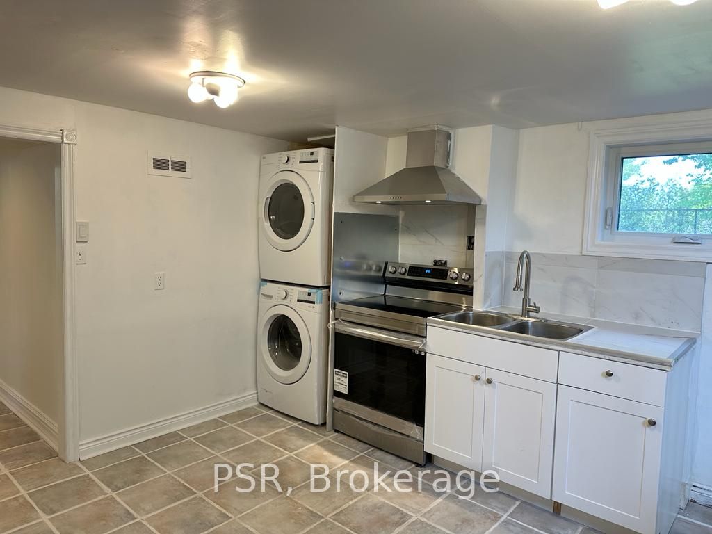 36 Vista Dr, #Lower