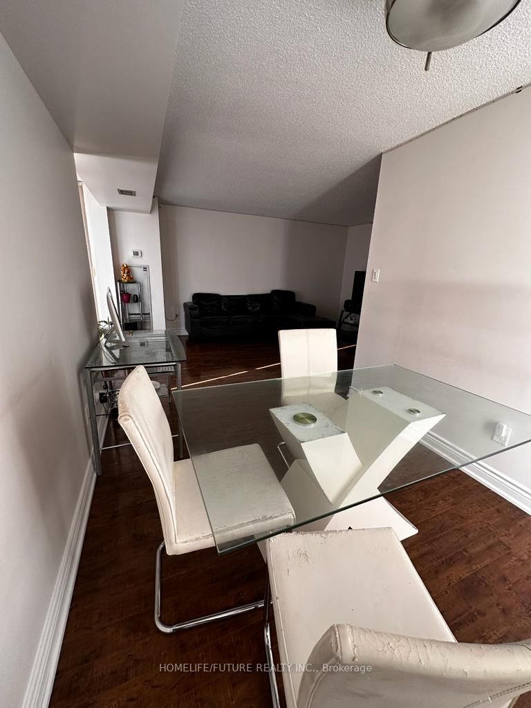 Listing W6759010 - Large Photo # 4