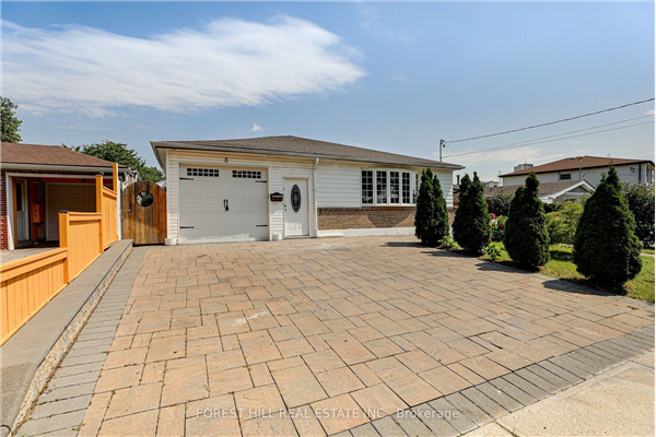 8 Bloomington Cres, Toronto