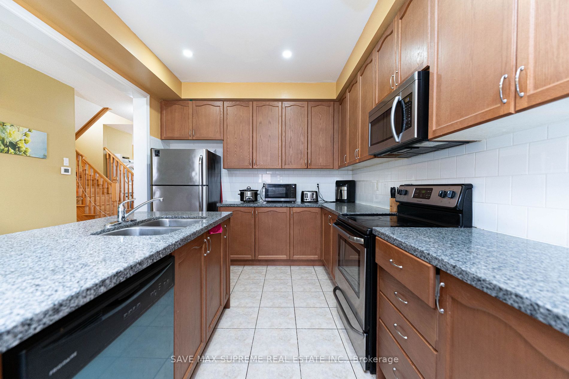 257 Robert Parkinson Dr
