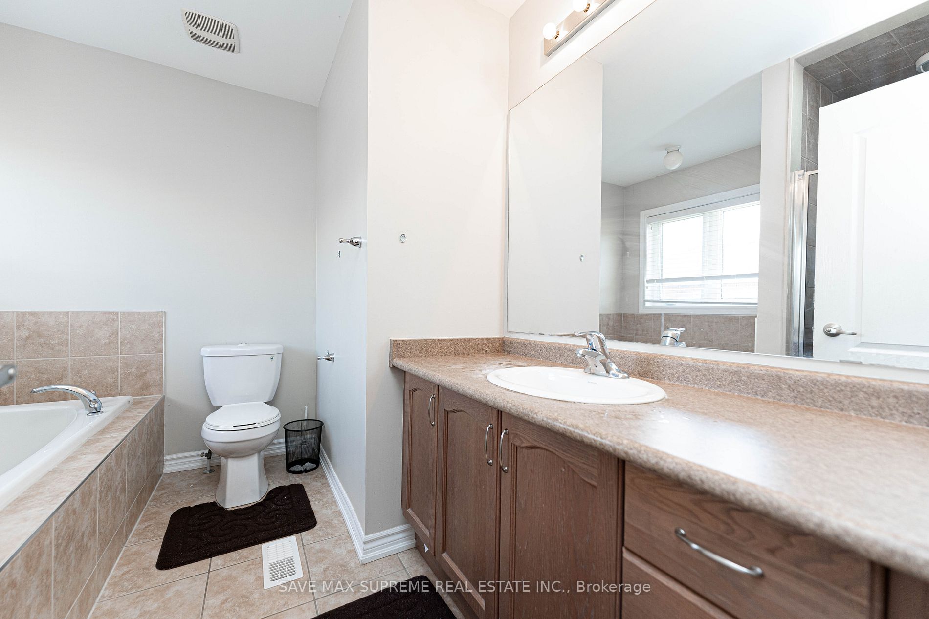 257 Robert Parkinson Dr