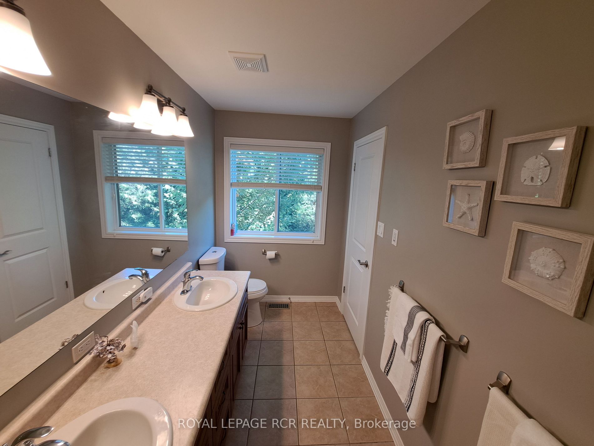 183 Elaine Dr