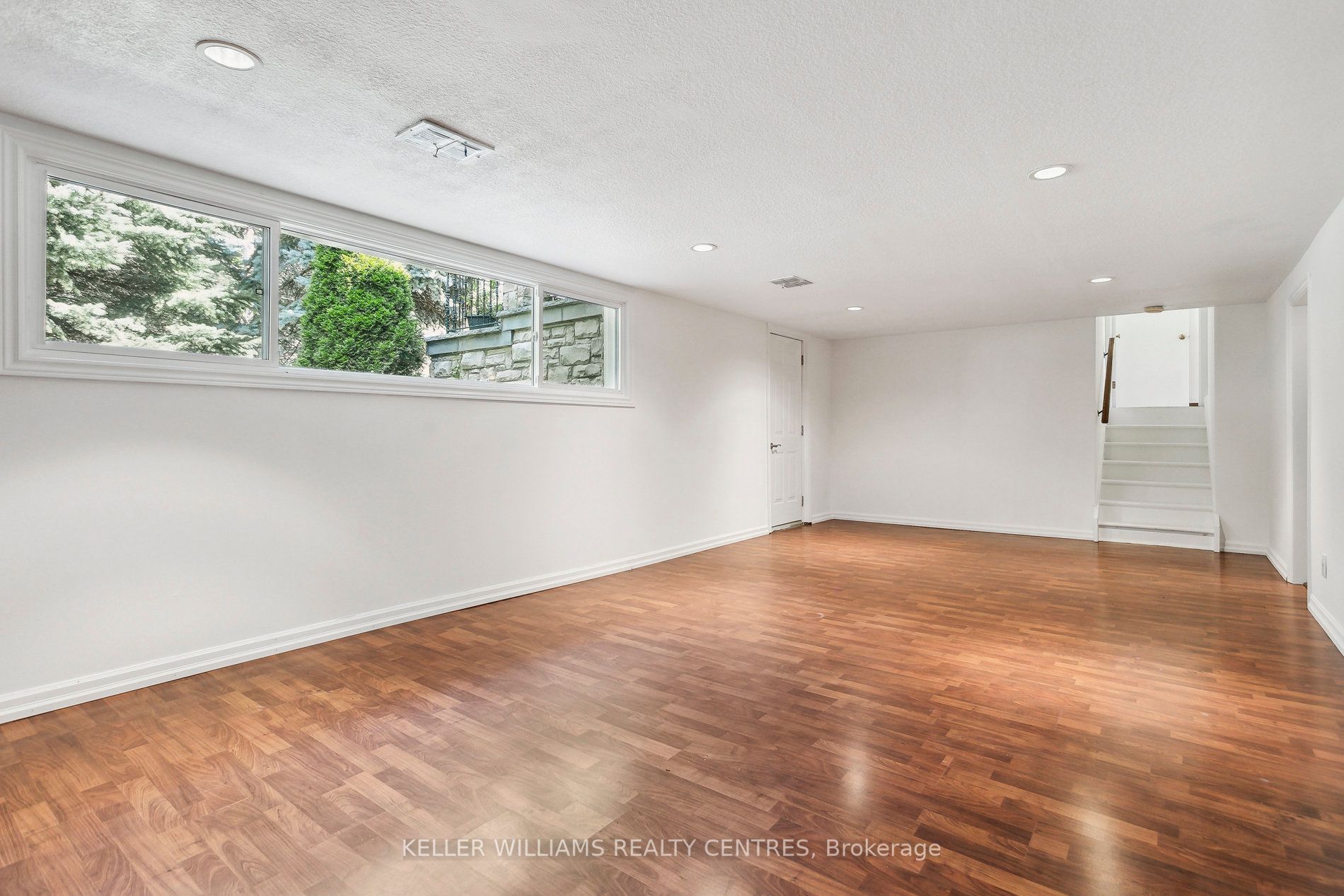 1388 Shadowa Rd