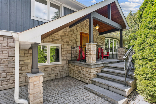 1388 Shadowa Rd, Mississauga