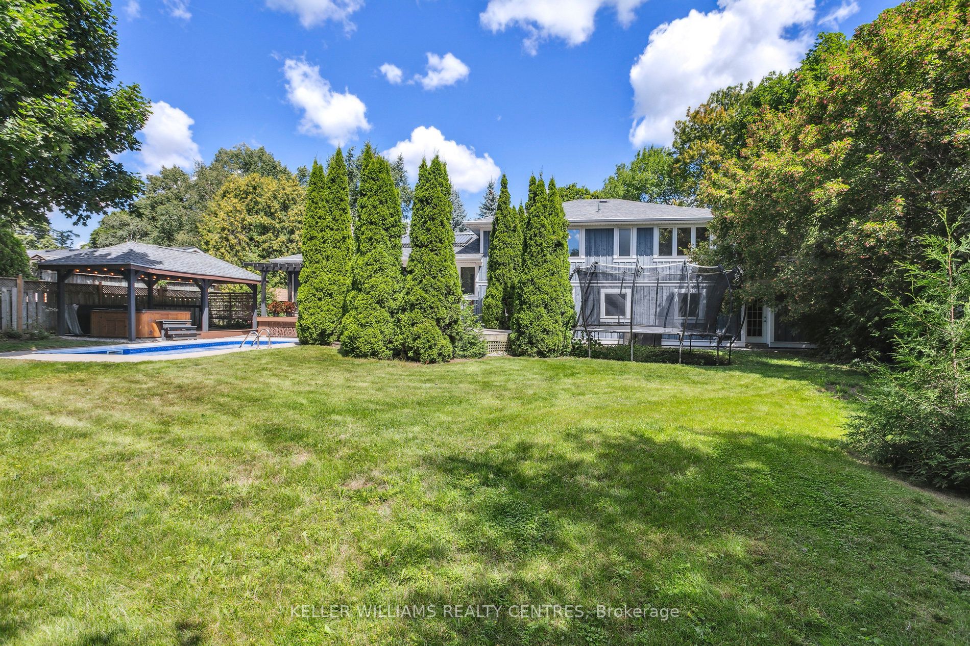 1388 Shadowa Rd