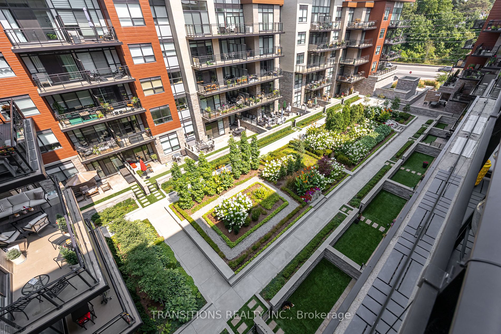 1575 Lakeshore Rd W, #441