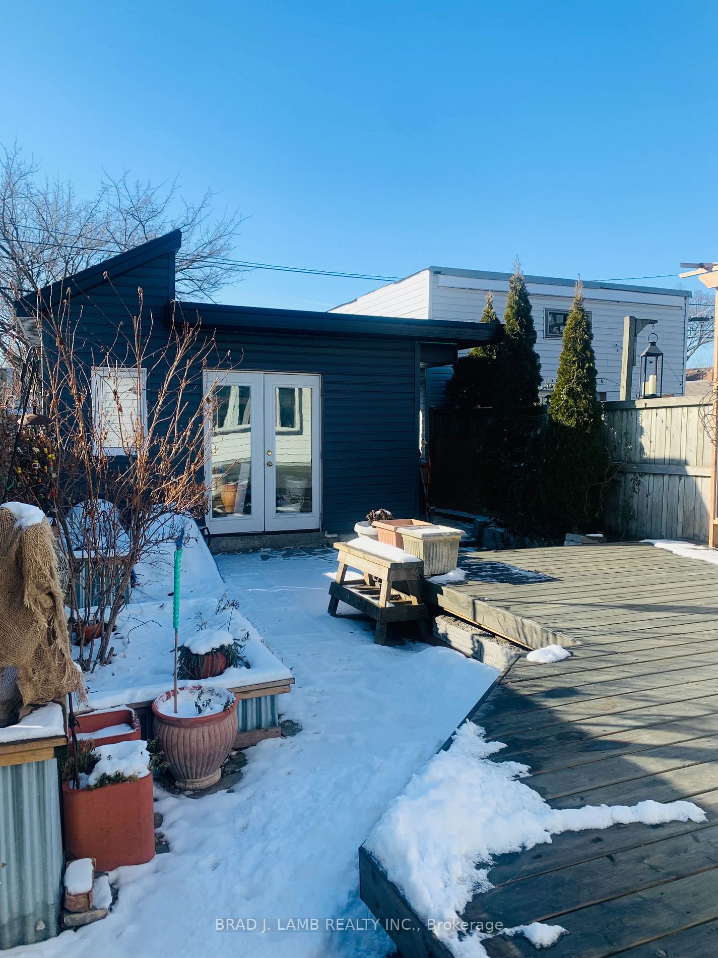 258 Weston Rd