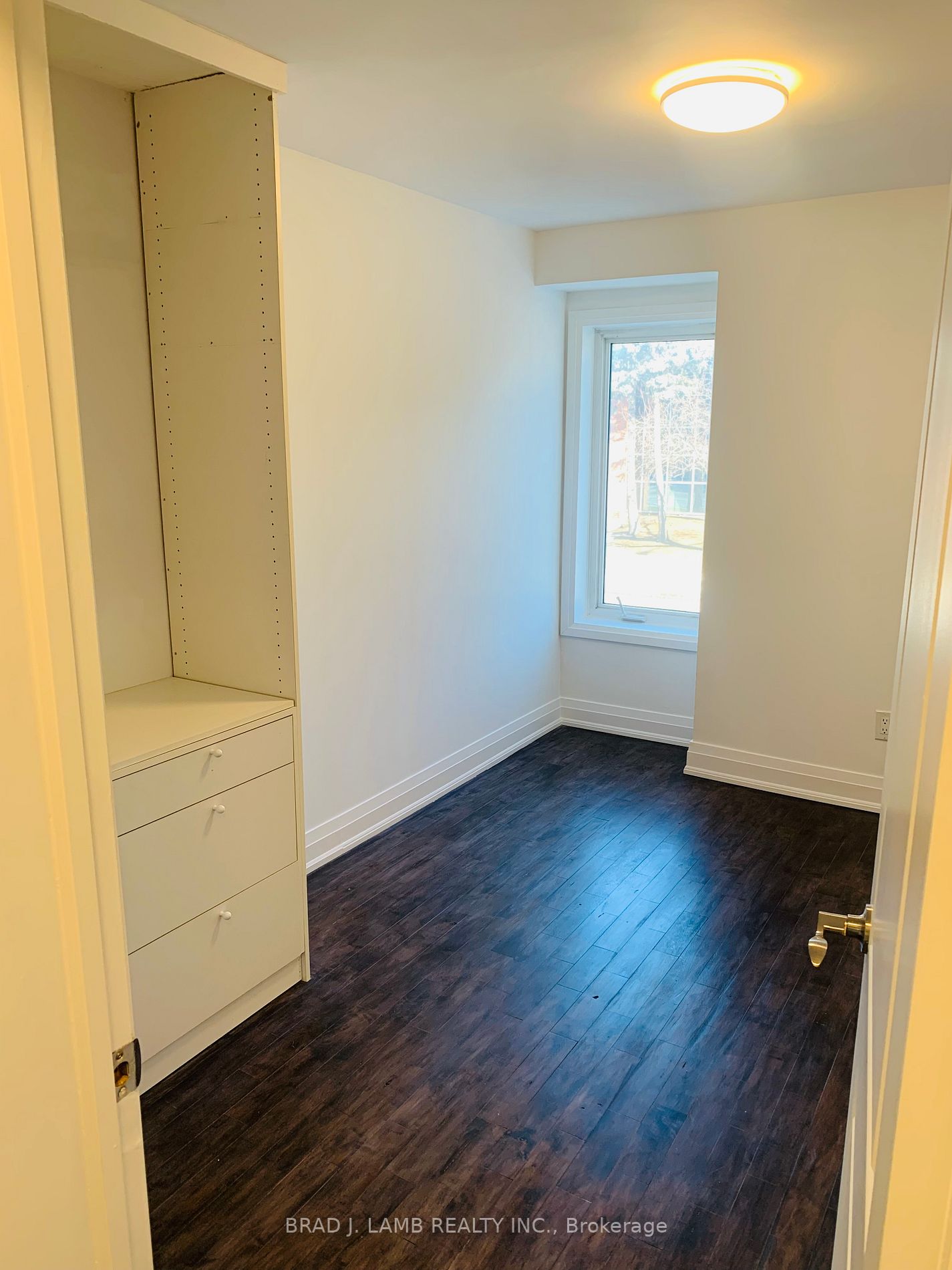 258 Weston Rd