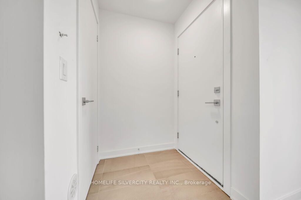 195 Veterans Dr, #5