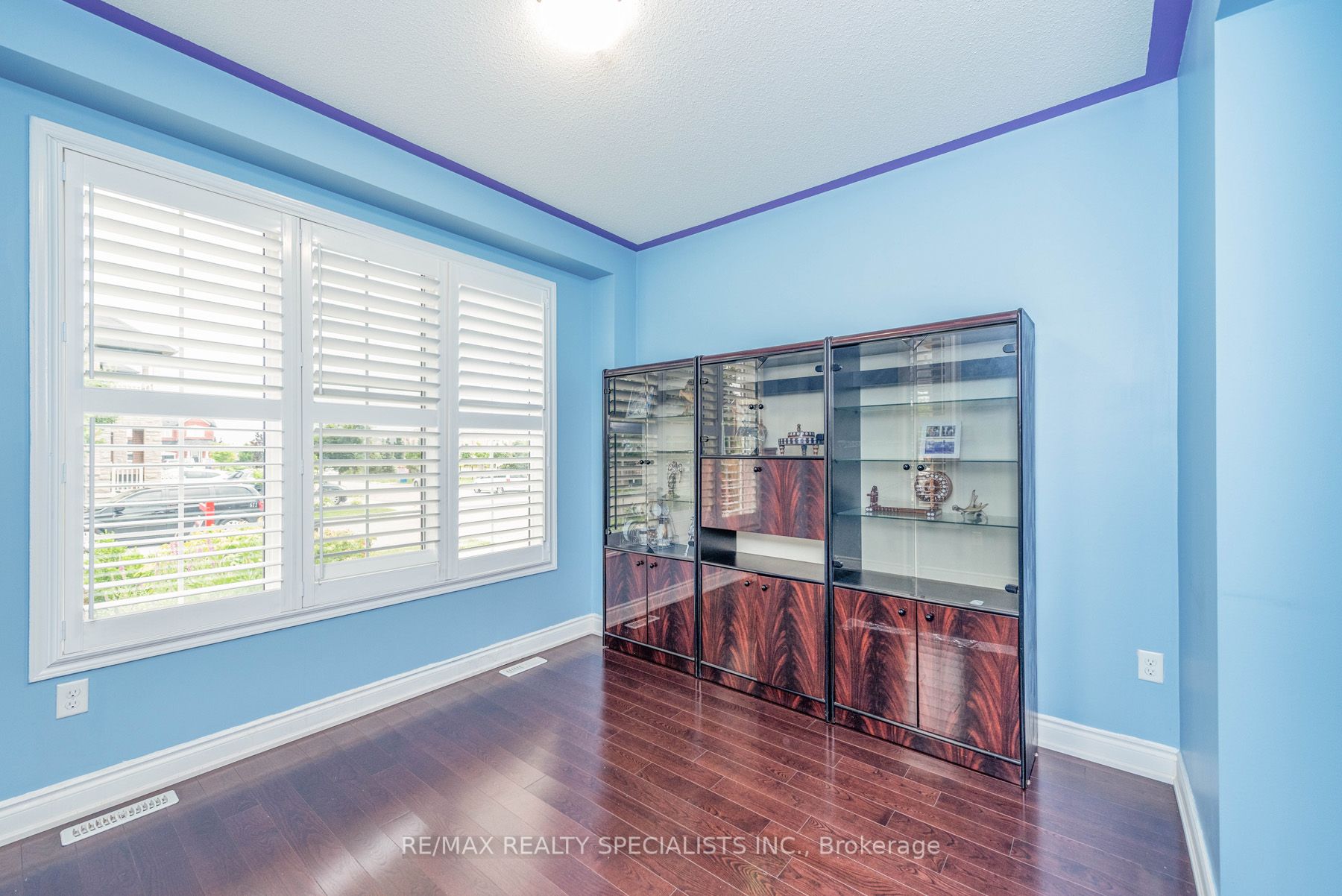 42 Lesabre Cres