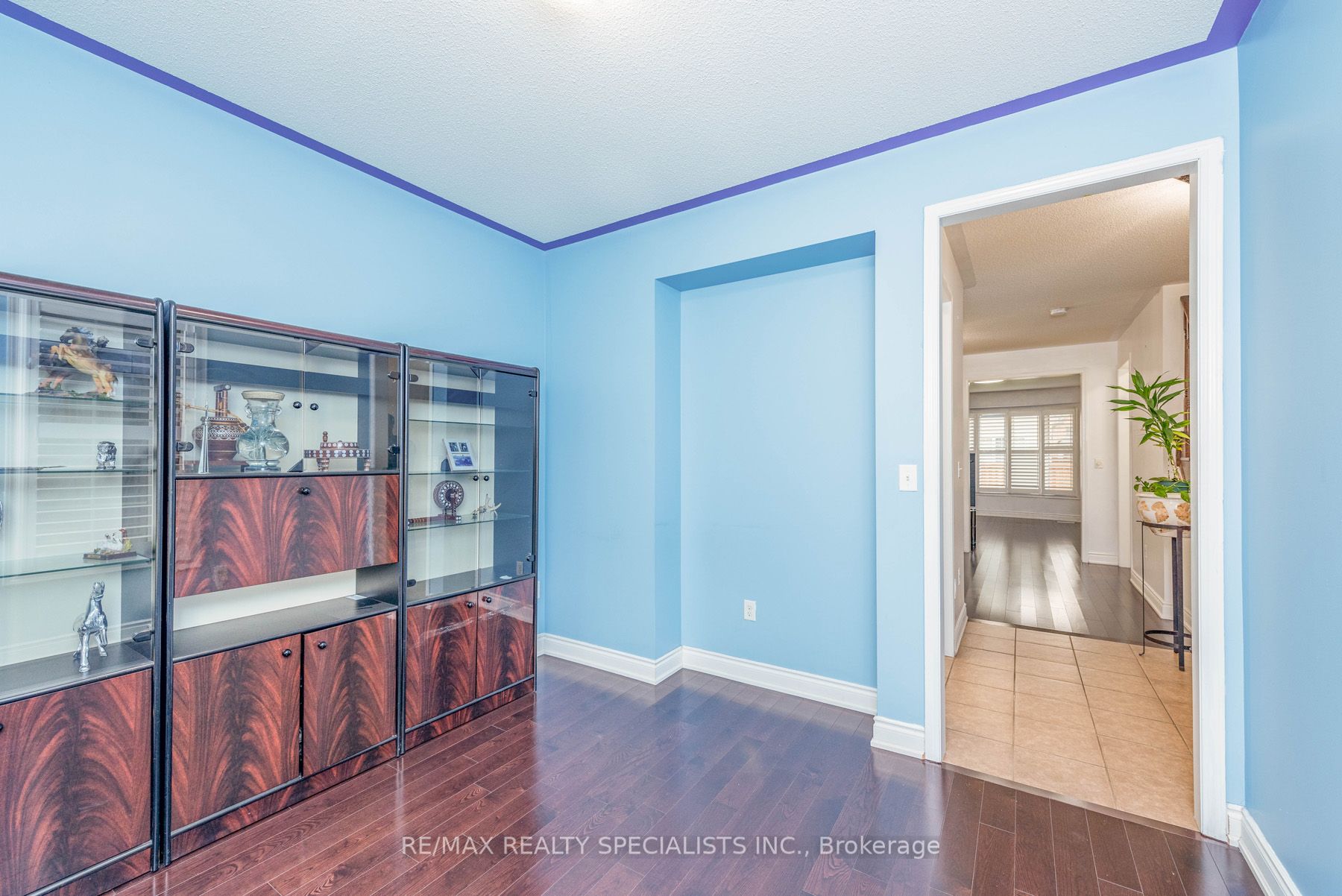 42 Lesabre Cres