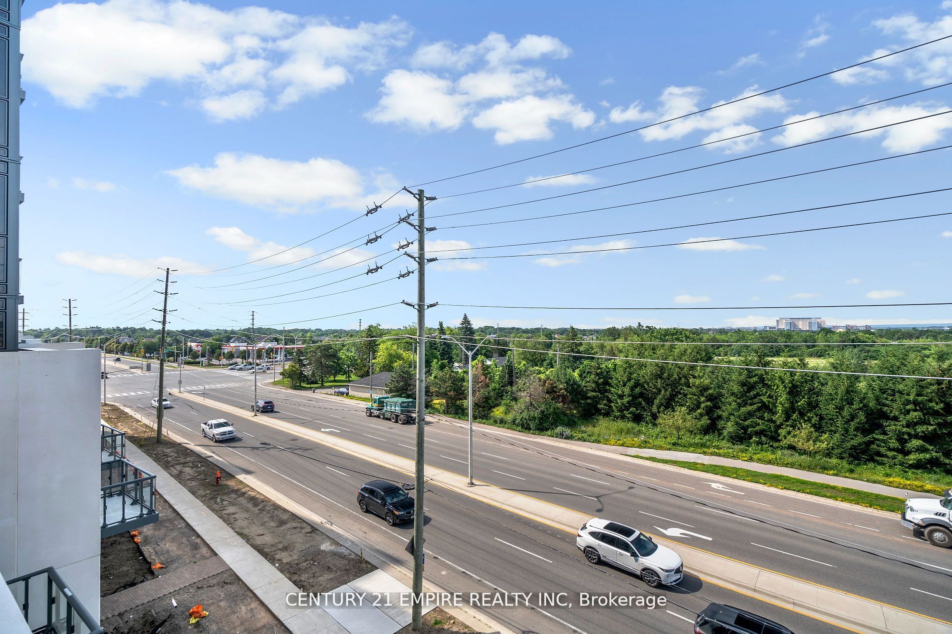 509 Dundas Street, #306