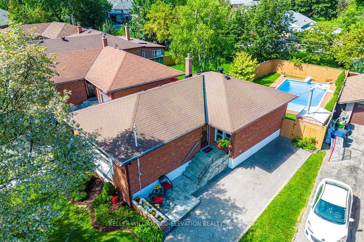 17 Fondy Crt
