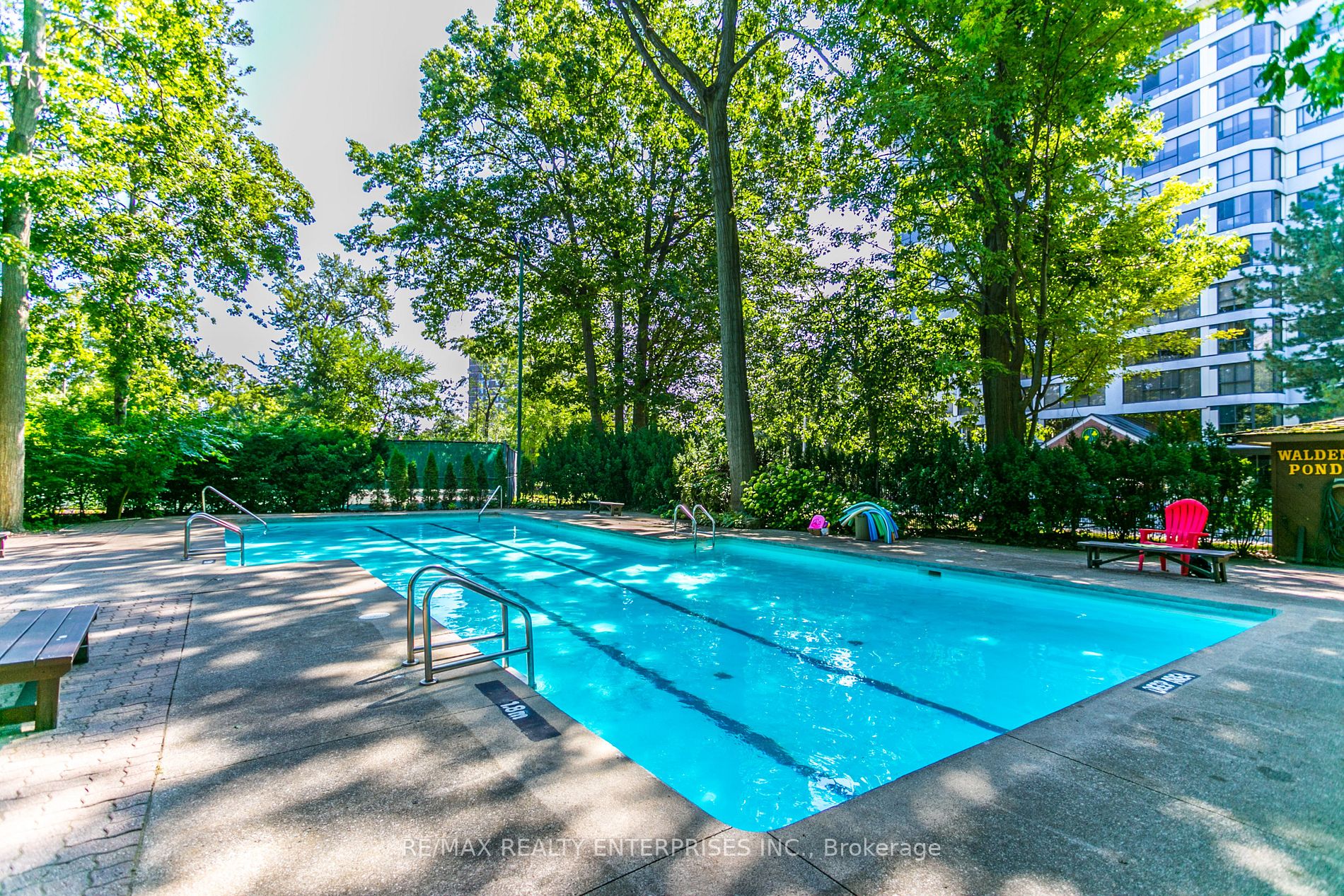 1110 Walden Circ, #208