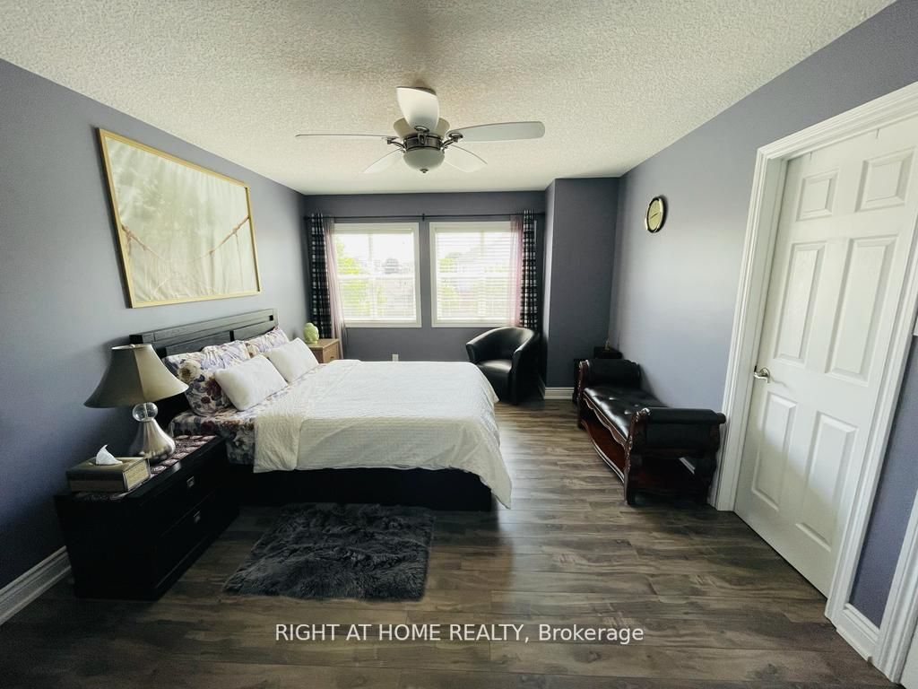 271 Thompson Road