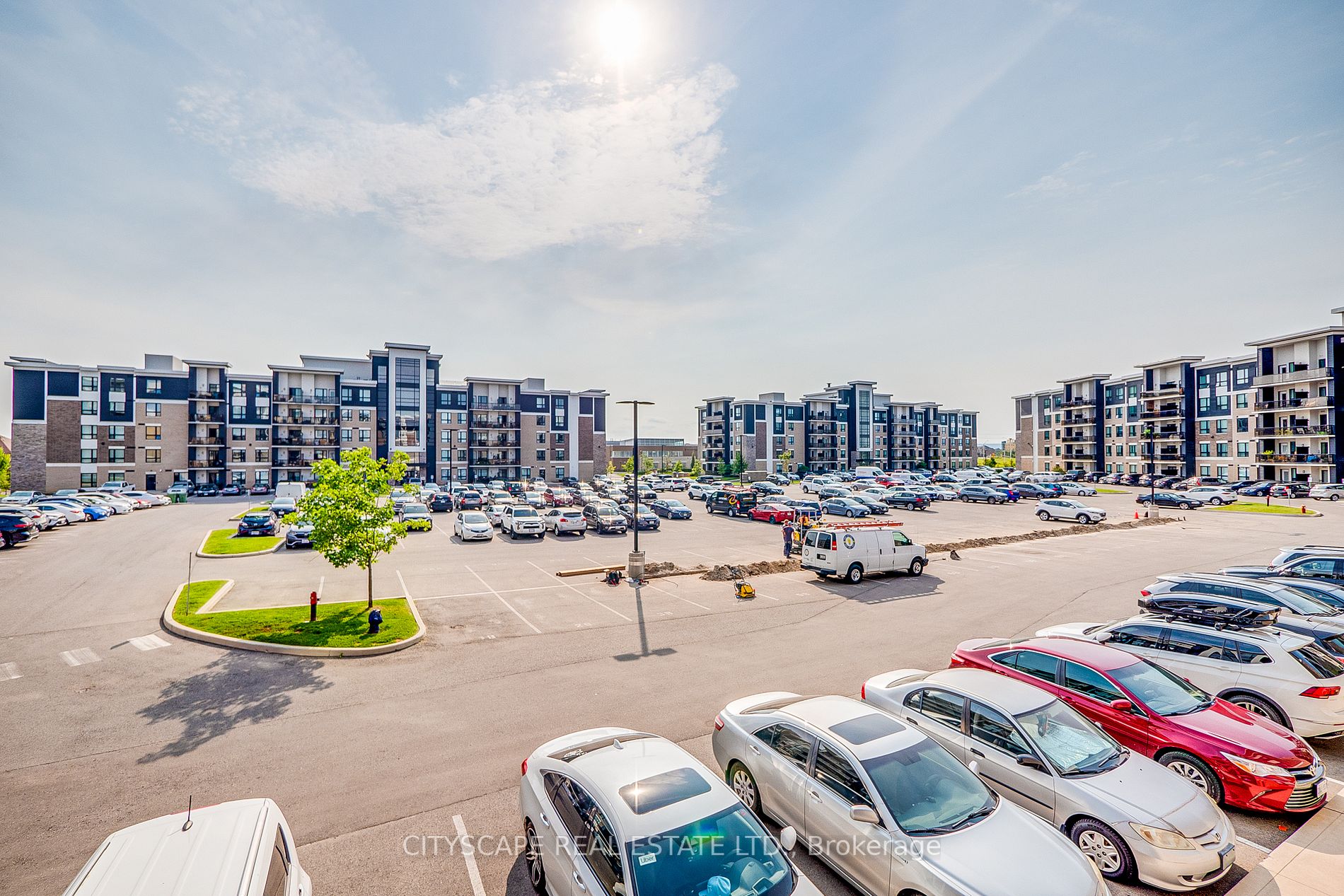 640 Sauve Street, #204