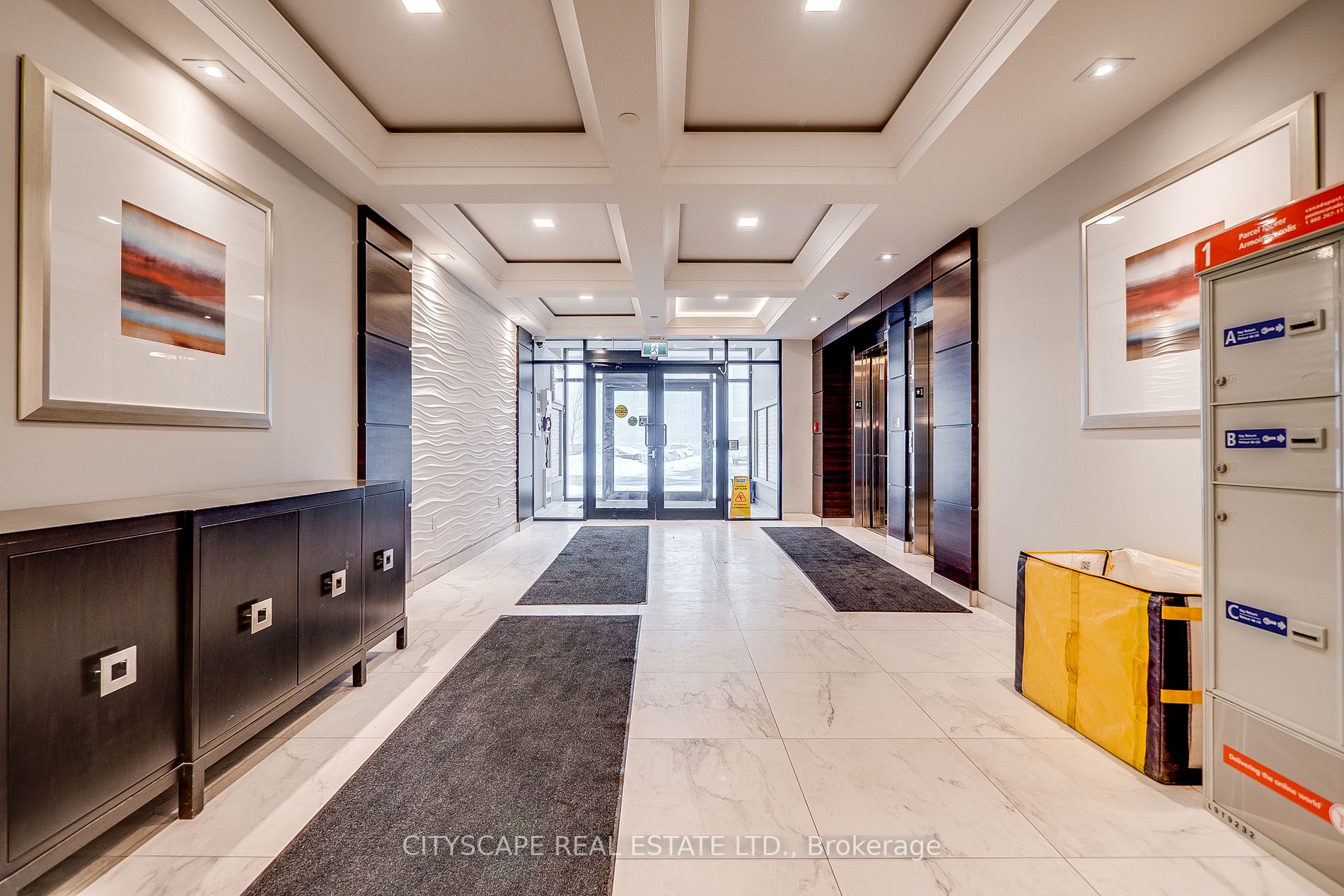 640 Sauve Street, #204