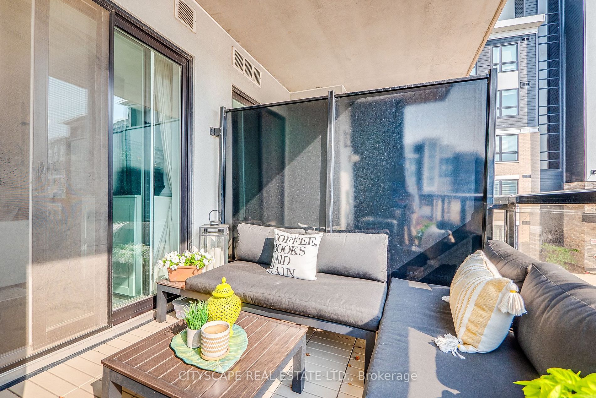 640 Sauve Street, #204