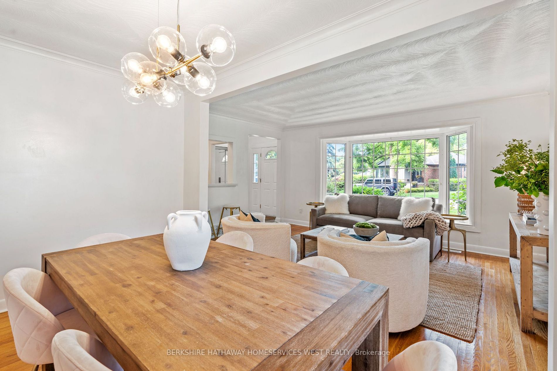 90 Great Oak Dr